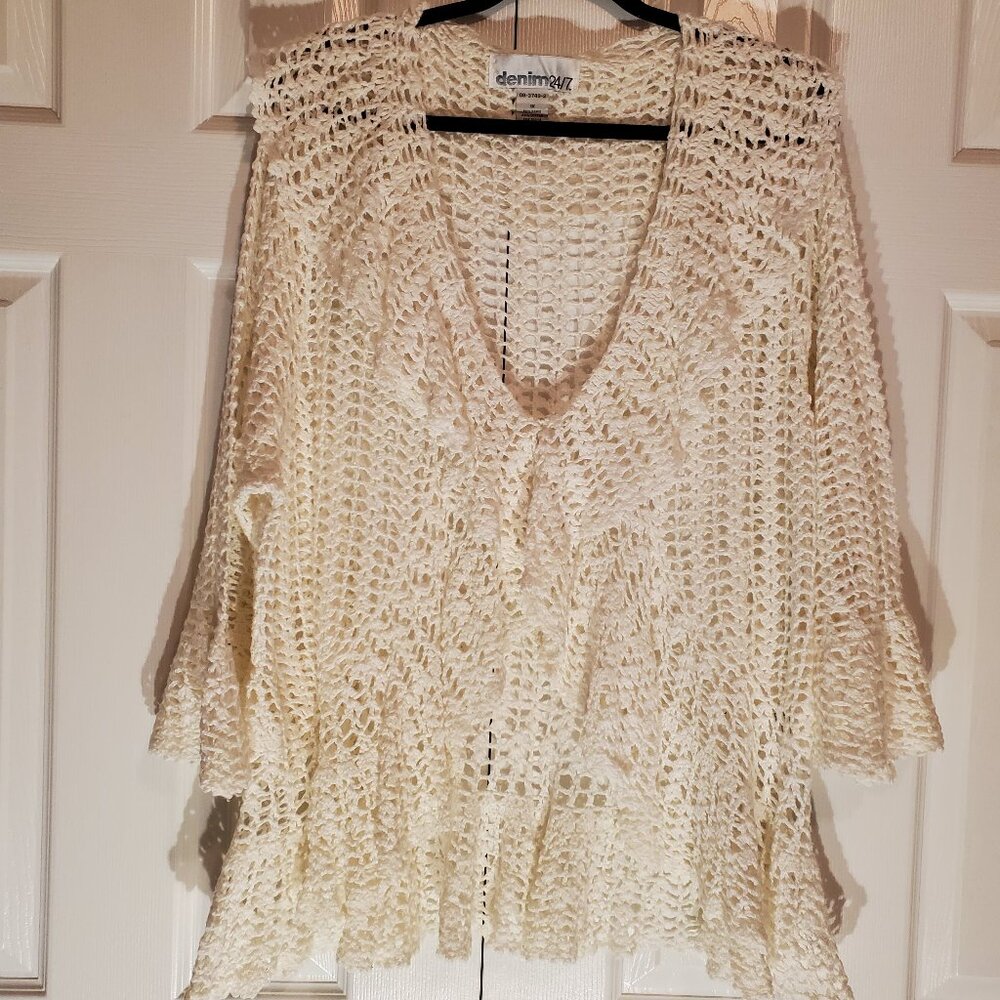 NEW Denim 24/7 Ruffle Neck Bell Sleeve Crochet Cardigan Ivory Size XL Hook Close
